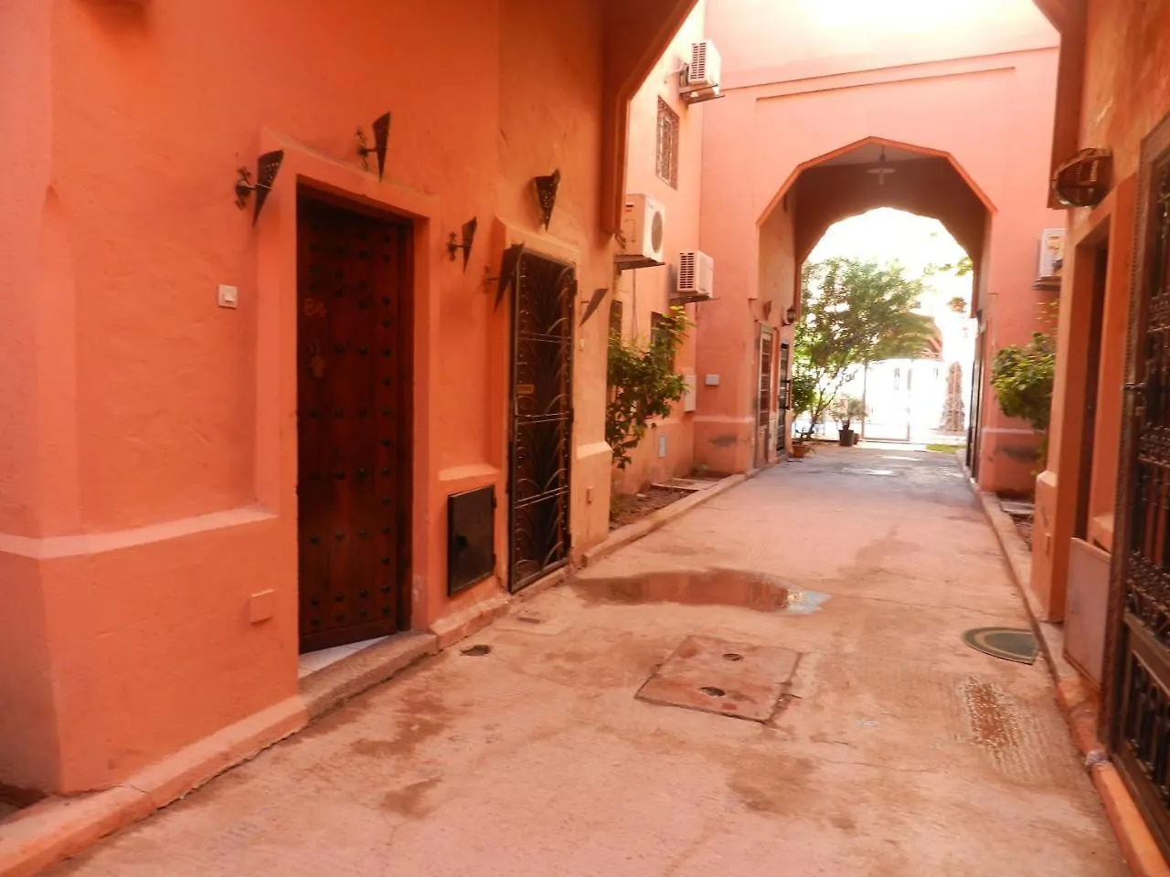 Qaria Riad Family Wifi And Terrace Marakeş