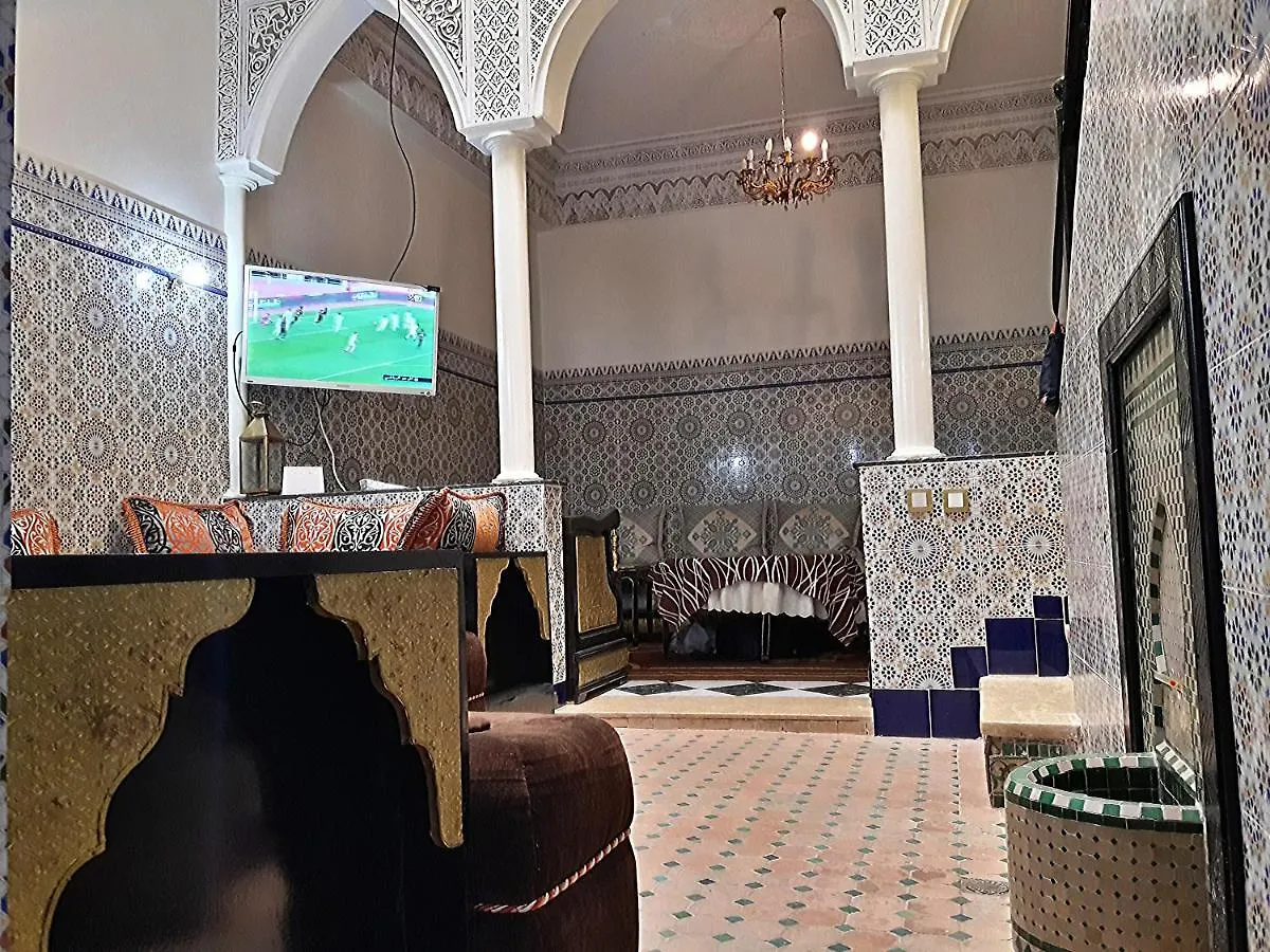 Qaria Riad Family Wifi And Terrace Marakeş Fas